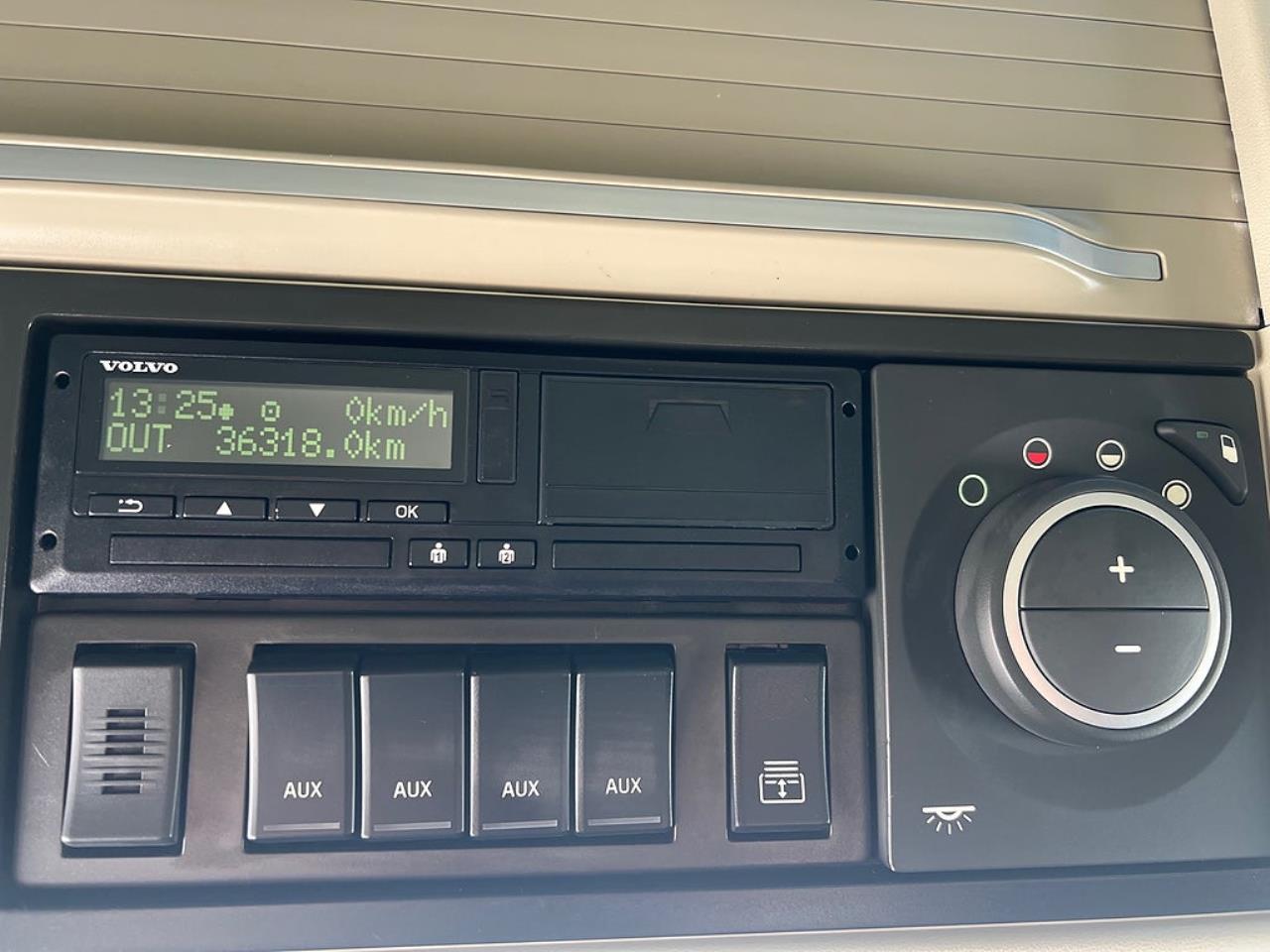 Volvo FH13 500 6x2 Dragbil *3600 Mil*, 4 Sitsig, Euro 6 2022 - Dragbil