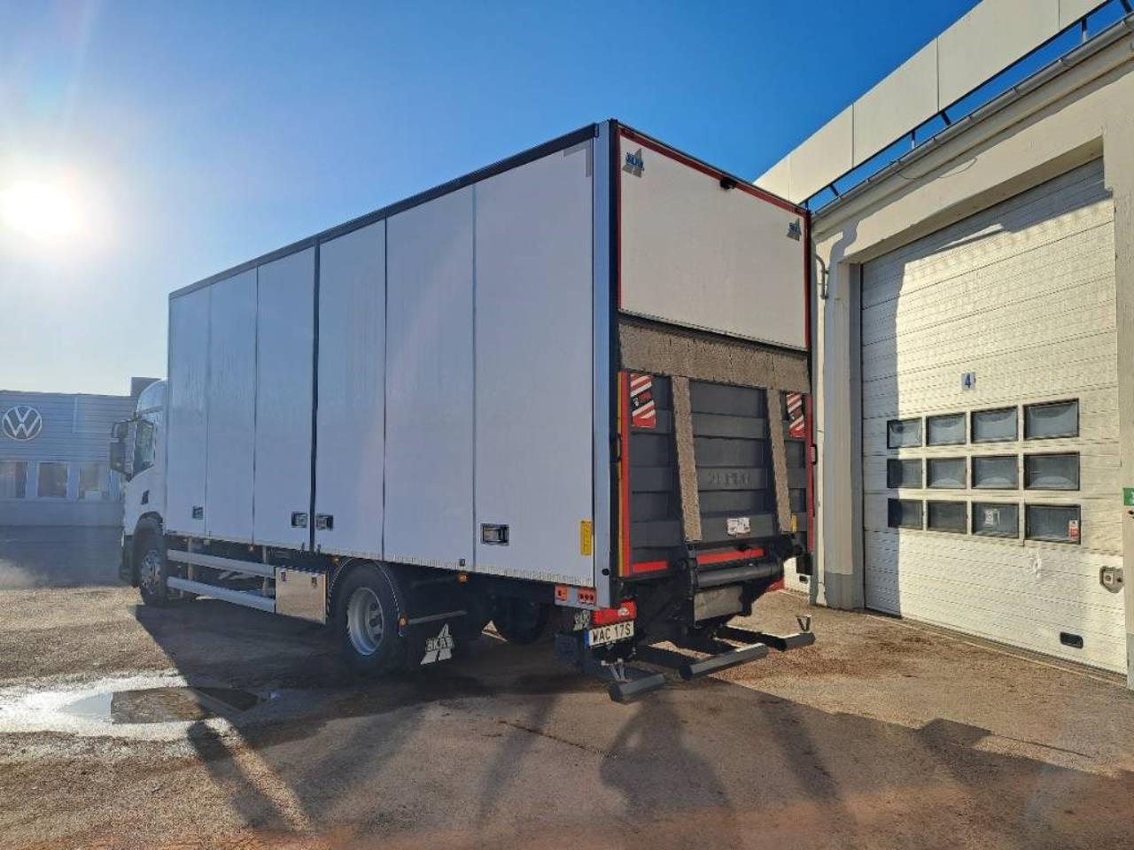 Scania P280B4X2NB 2023 - Sk&aring;p