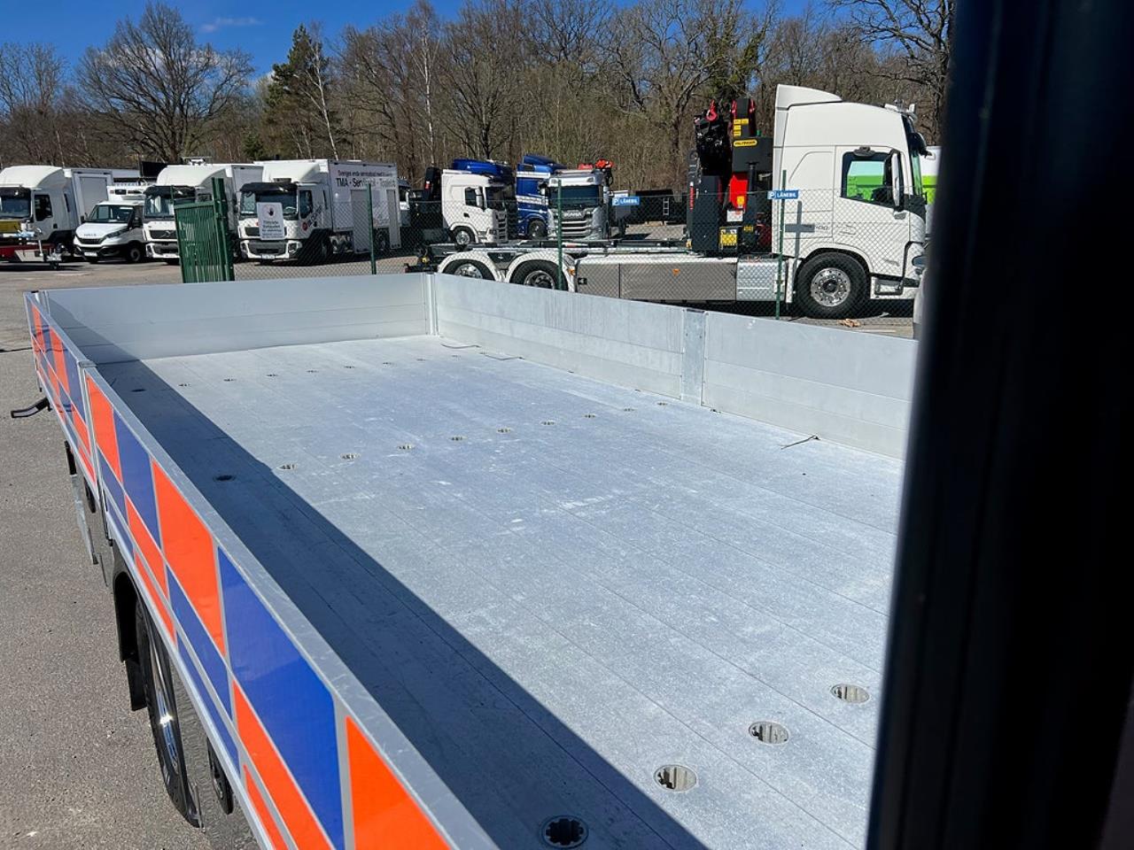 Iveco Daily 72C18 A8 Kranbil Palfinger Kran Fullutrustad 2023 - &Ouml;vrigt