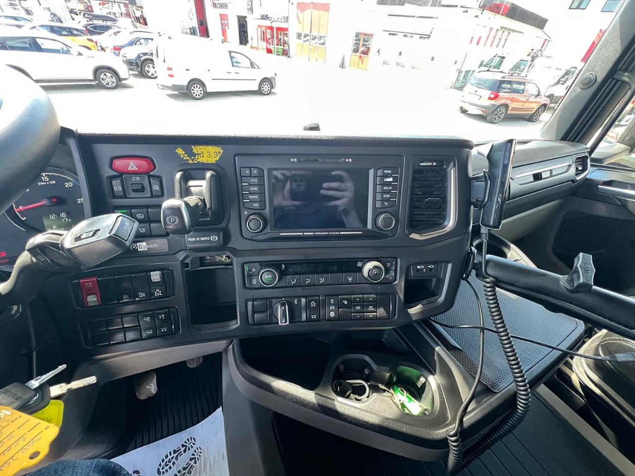 Scania R500 6x2 Lastv&auml;xlare Euro 6 Inkl Schaktflak 2019 - Krok/Lastv&auml;xlare