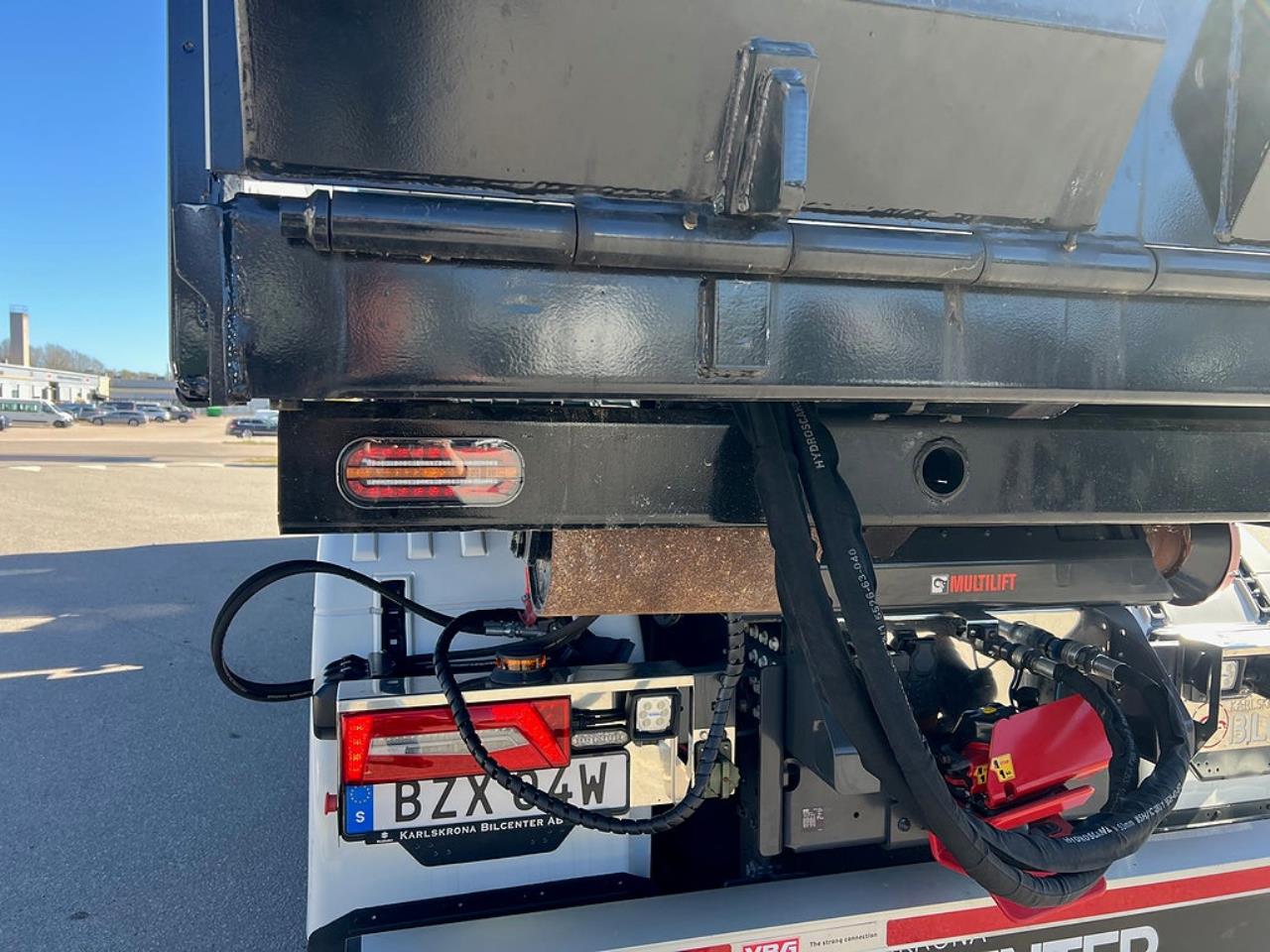 &Ouml;vriga Nytt Kranflak med Tipp & Palfinger 22002 Kran 2026 - &Ouml;vrigt