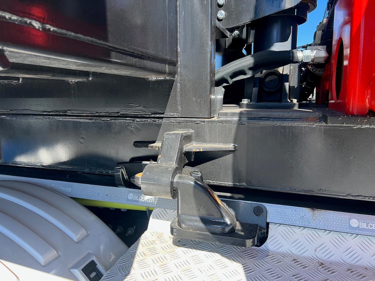 &Ouml;vriga Nytt Kranflak med Tipp & Palfinger 22002 Kran 2026 - &Ouml;vrigt