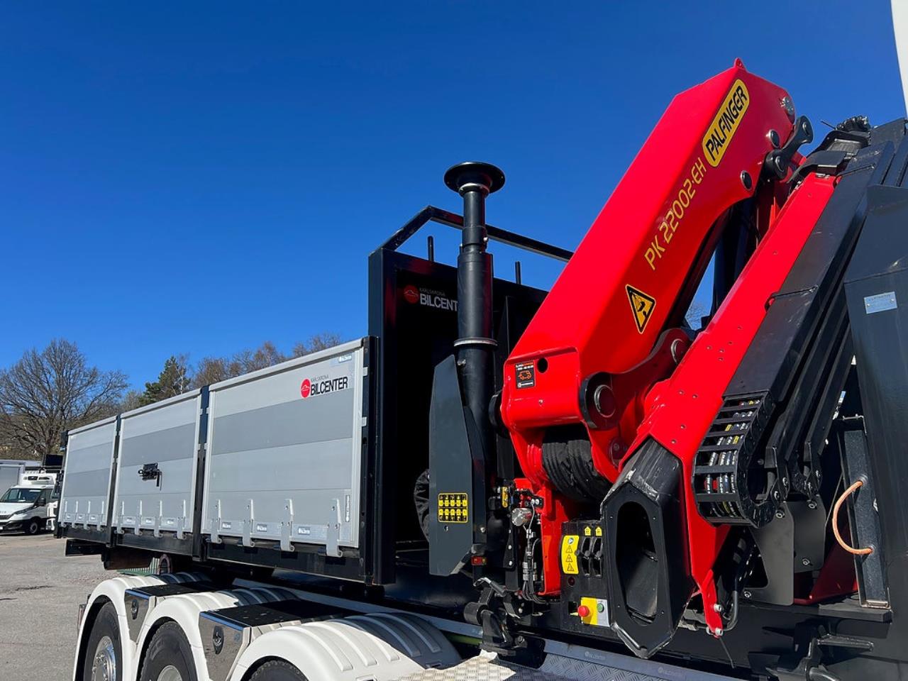 &Ouml;vriga Nytt Kranflak med Tipp & Palfinger 22002 Kran 2026 - &Ouml;vrigt