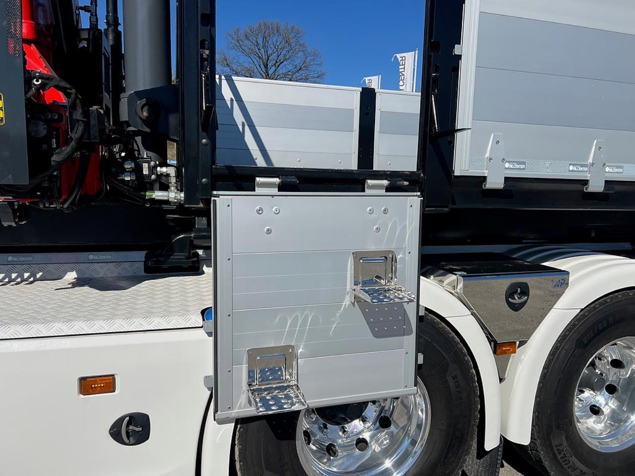 &Ouml;vriga Nytt Kranflak med Tipp & Palfinger 22002 Kran 2026 - &Ouml;vrigt