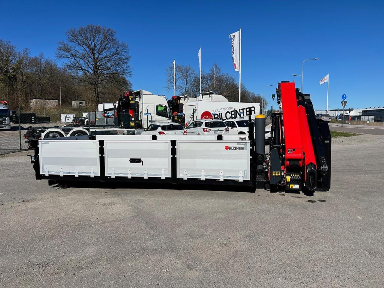 &Ouml;vriga Nytt Kranflak med Tipp & Palfinger 22002 Kran 2026 - &Ouml;vrigt