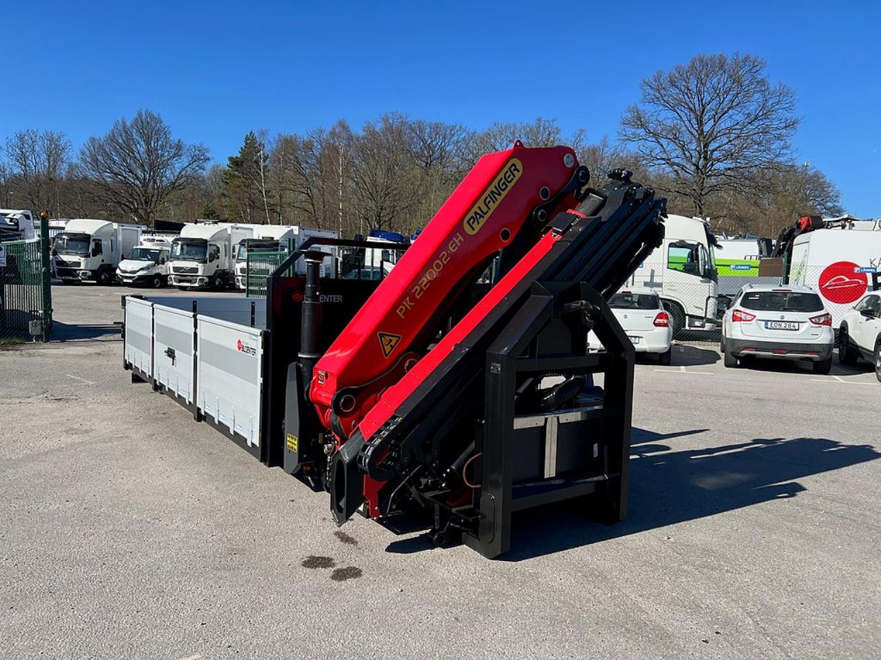 &Ouml;vriga Nytt Kranflak med Tipp & Palfinger 22002 Kran 2026 - &Ouml;vrigt