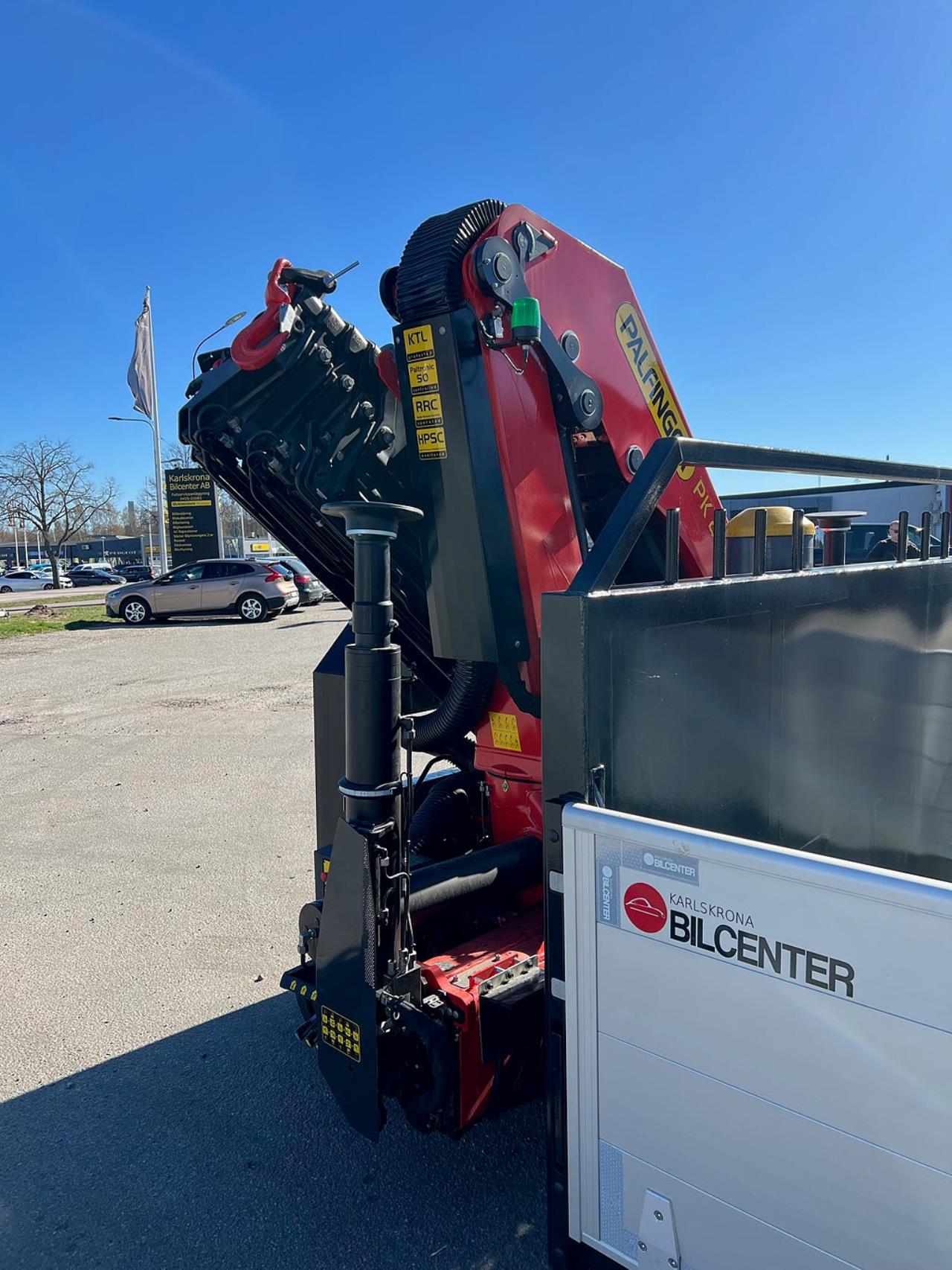 &Ouml;vriga Nytt Kranflak med Tipp & Palfinger 22002 Kran 2026 - &Ouml;vrigt