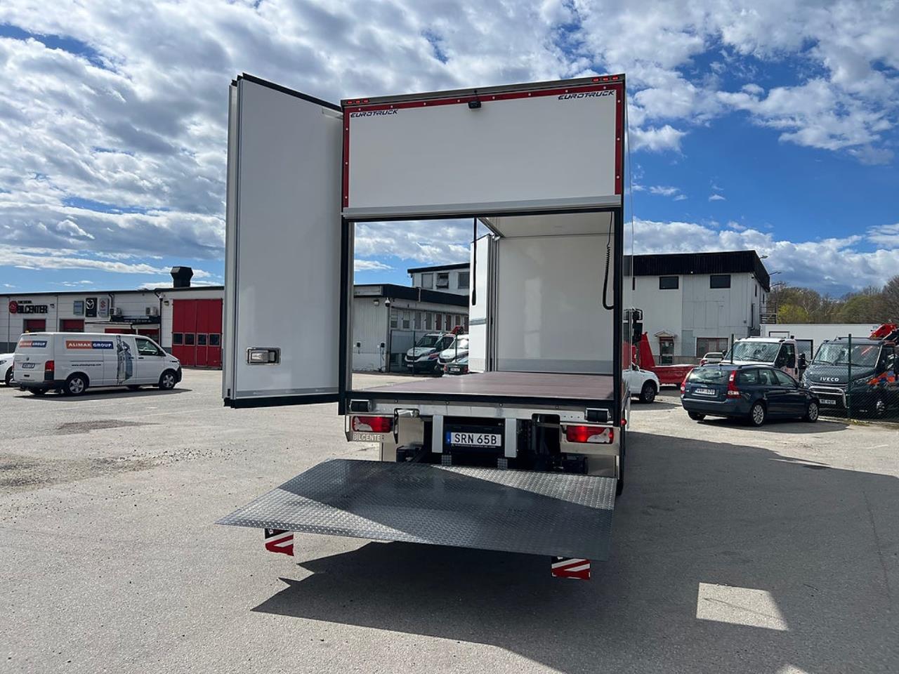 Scania P280 4x2 Sk&aring;pbil &Ouml;ppningsbarsida, *300 Mil* 2022 - Sk&aring;p