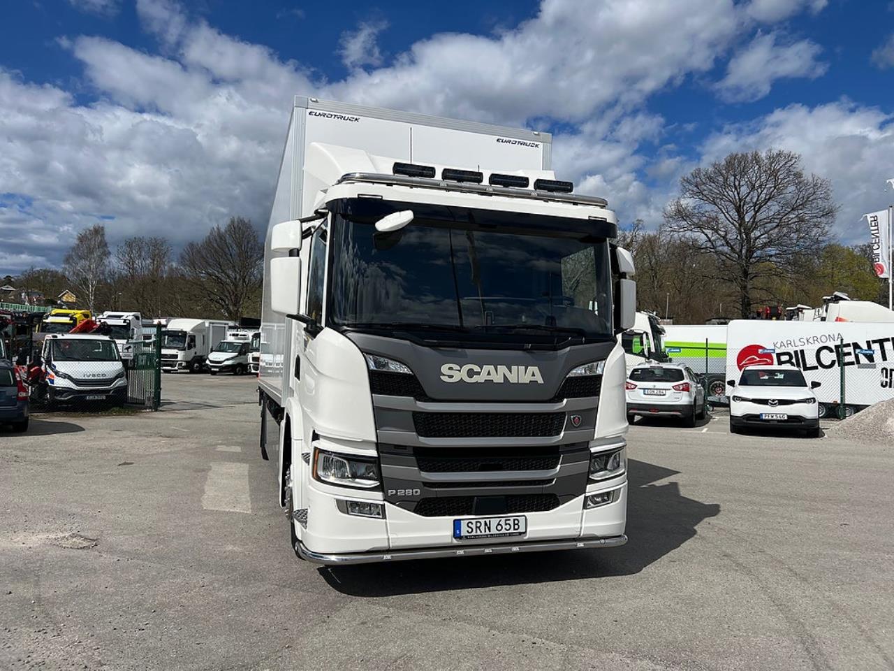 Scania P280 4x2 Sk&aring;pbil &Ouml;ppningsbarsida, *300 Mil* 2022 - Sk&aring;p