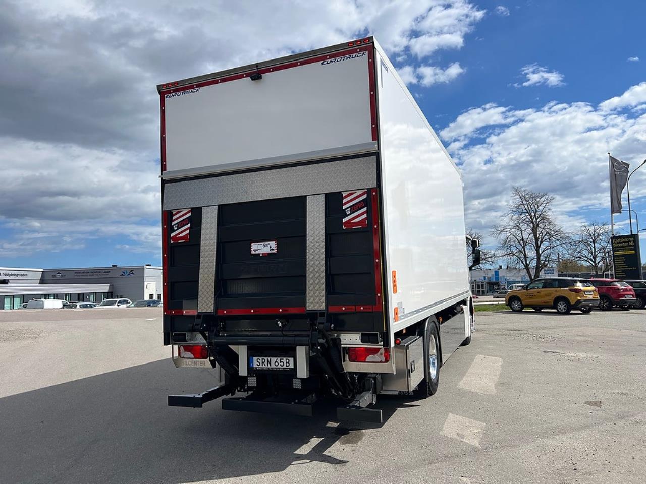 Scania P280 4x2 Sk&aring;pbil &Ouml;ppningsbarsida, *300 Mil* 2022 - Sk&aring;p