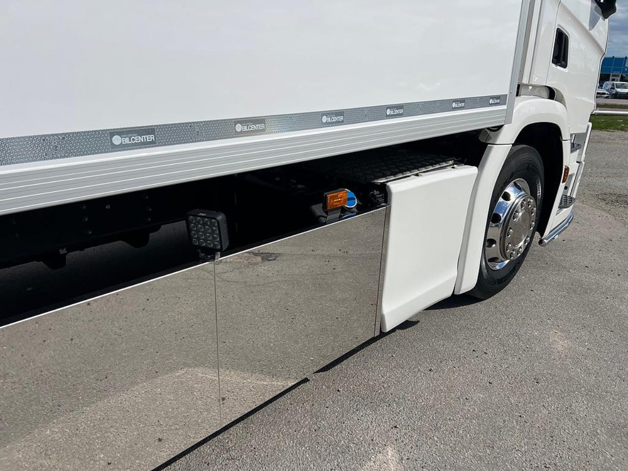 Scania P280 4x2 Sk&aring;pbil &Ouml;ppningsbarsida, *300 Mil* 2022 - Sk&aring;p