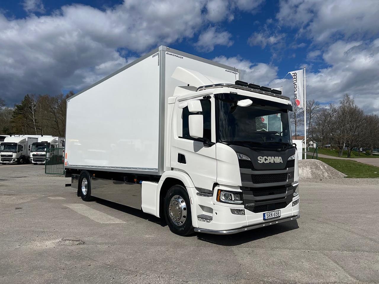 Scania P280 4x2 Sk&aring;pbil &Ouml;ppningsbarsida, *300 Mil* 2022 - Sk&aring;p