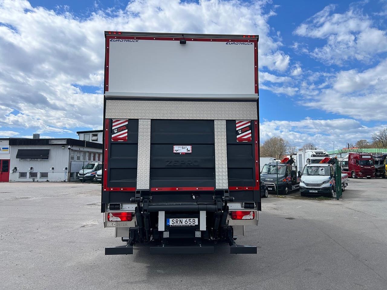 Scania P280 4x2 Sk&aring;pbil &Ouml;ppningsbarsida, *300 Mil* 2022 - Sk&aring;p