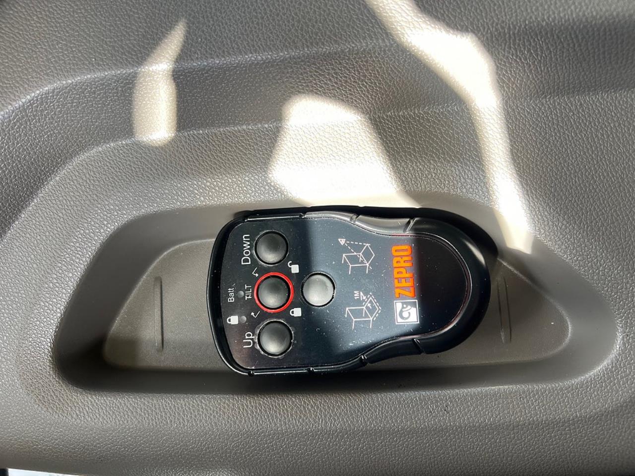 Scania P280 4x2 Sk&aring;pbil &Ouml;ppningsbarsida, *300 Mil* 2022 - Sk&aring;p