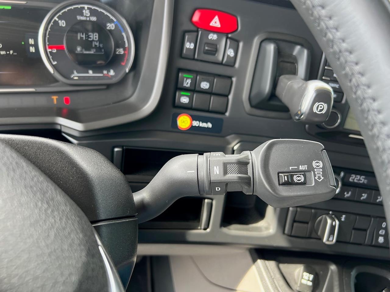 Scania P280 4x2 Sk&aring;pbil &Ouml;ppningsbarsida, *300 Mil* 2022 - Sk&aring;p