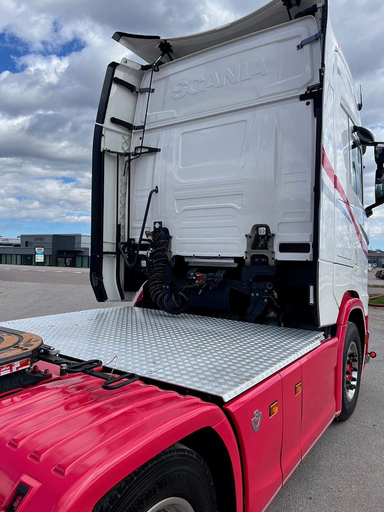 Scania S660 6x2 Dragbil Full Boggie, Euro 6 2023 - Dragbil