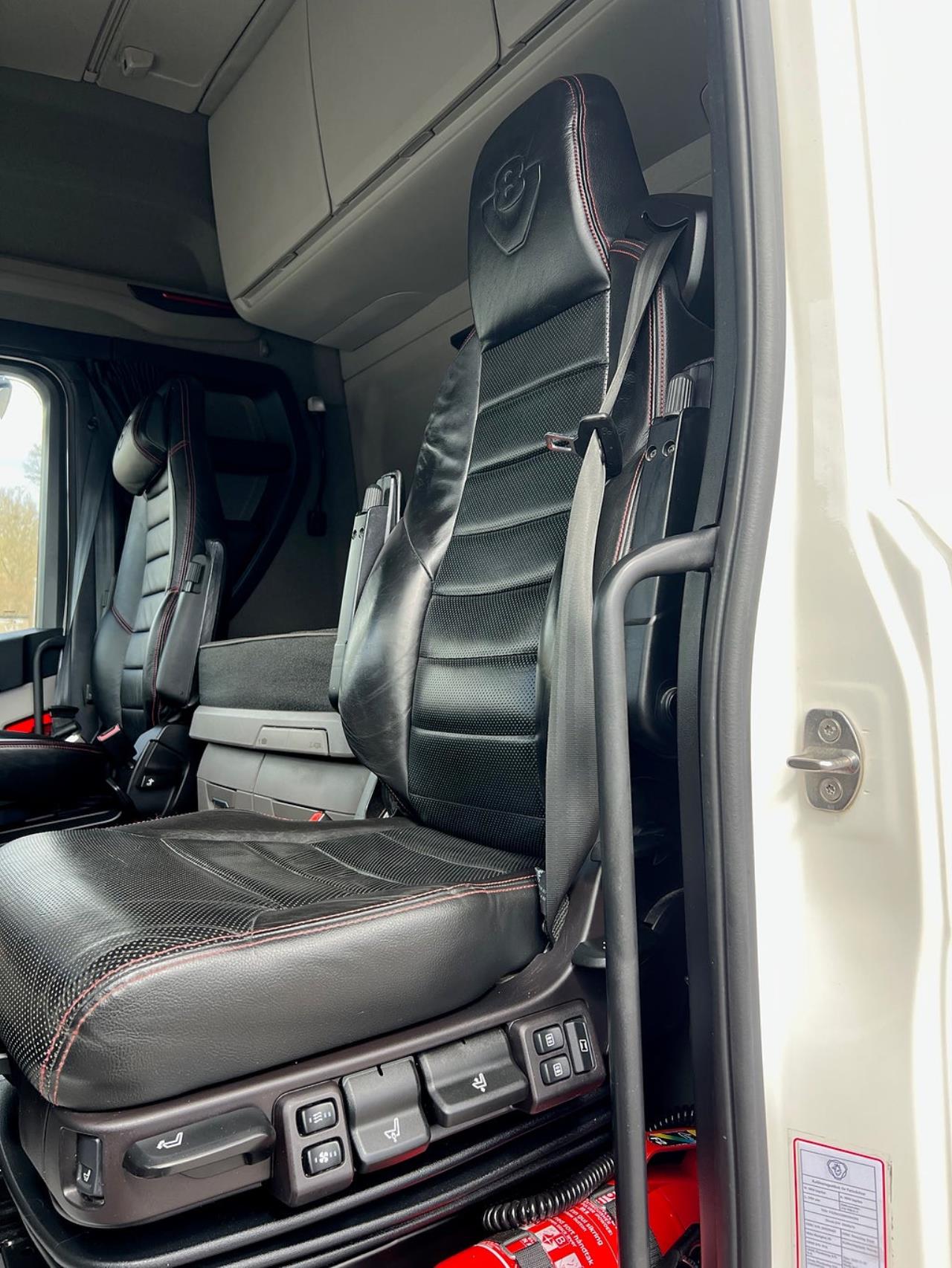 Scania S660 6x2 Dragbil Full Boggie, Euro 6 2023 - Dragbil