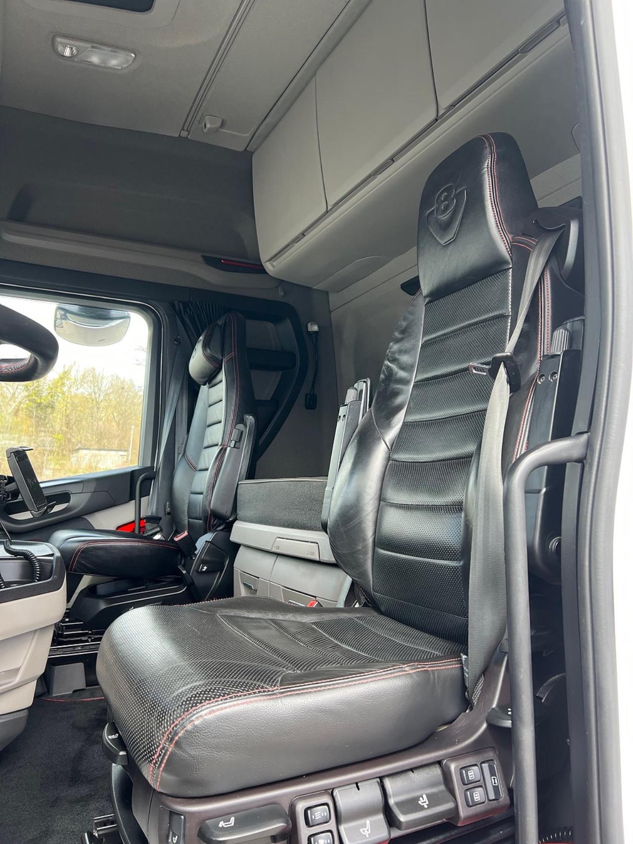 Scania S660 6x2 Dragbil Full Boggie, Euro 6 2023 - Dragbil