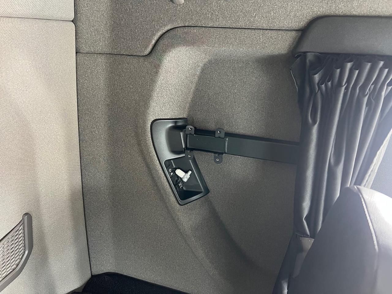 Scania S660 6x2 Dragbil Full Boggie, Euro 6 2023 - Dragbil