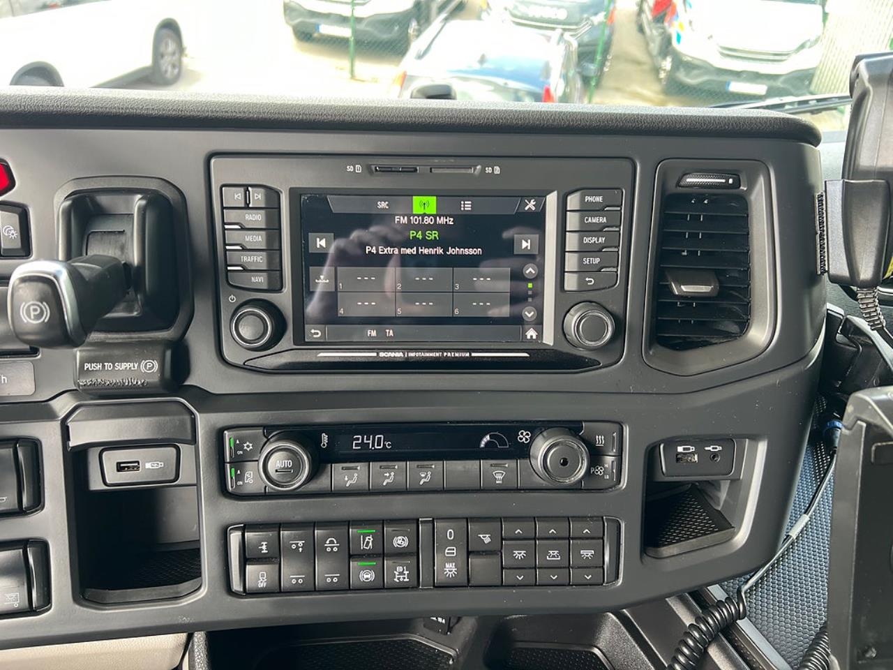 Scania S660 6x2 Dragbil Full Boggie, Euro 6 2023 - Dragbil