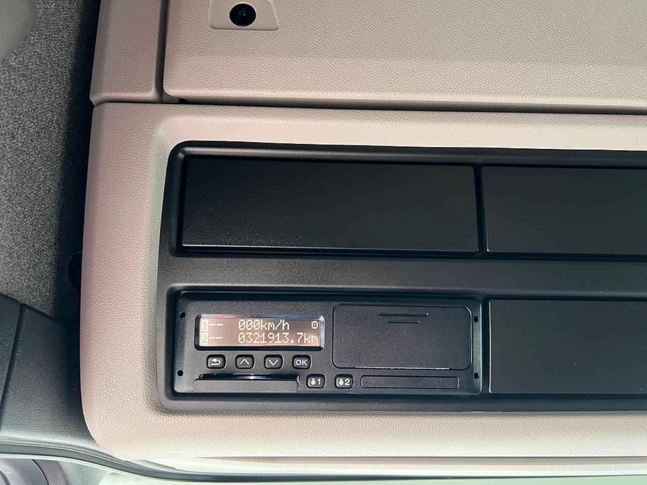 Scania S660 6x2 Dragbil Full Boggie, Euro 6 2023 - Dragbil