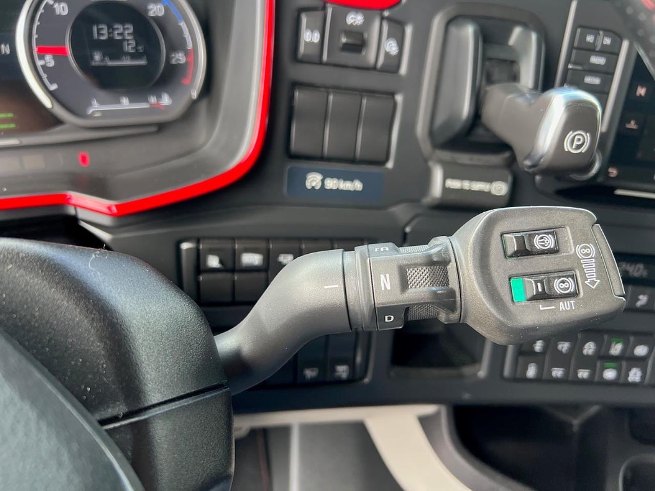 Scania S660 6x2 Dragbil Full Boggie, Euro 6 2023 - Dragbil