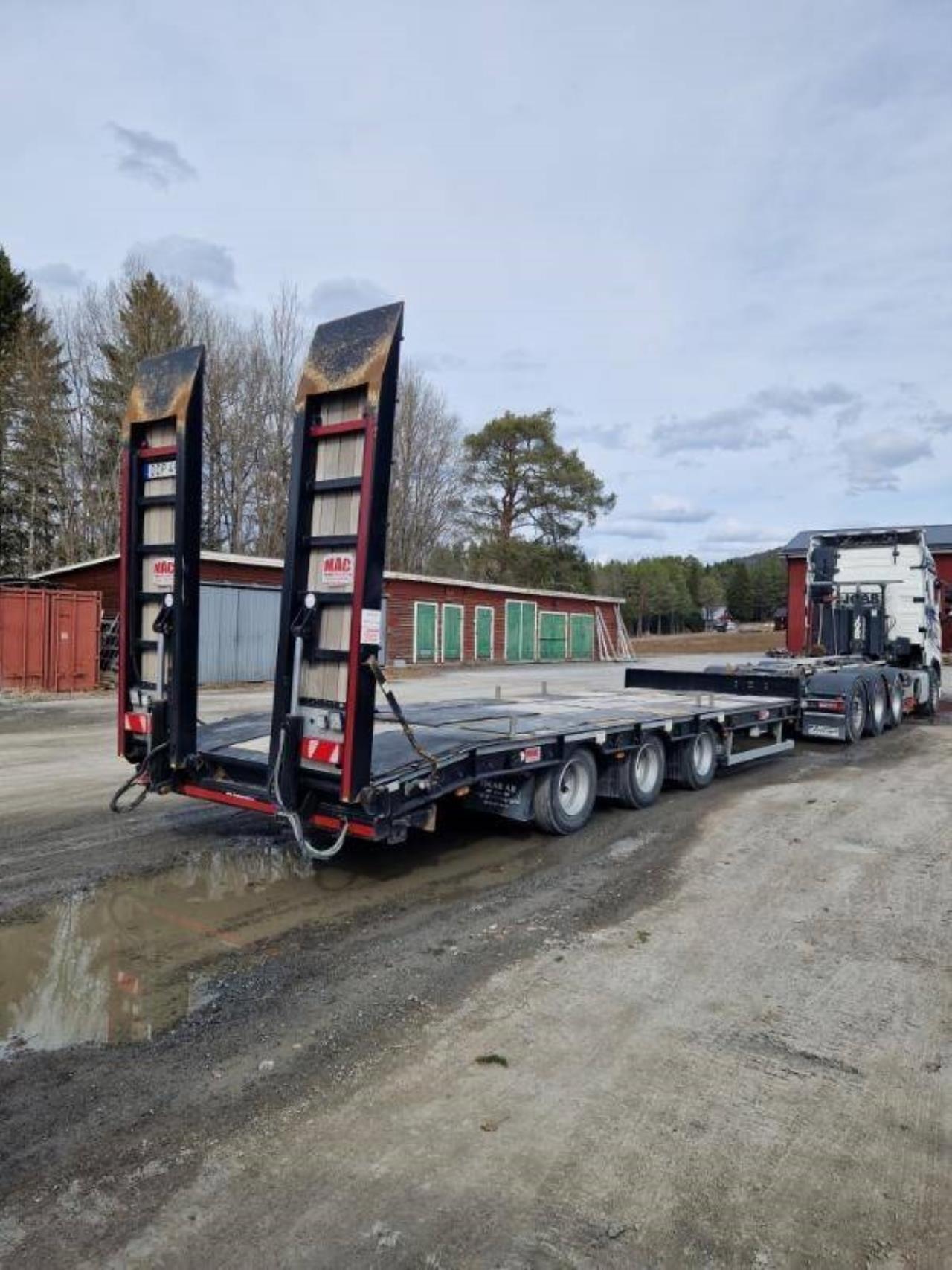 MCCAULEY-3 axl Maskink&auml;rra 3 axl 2021 - Maskin