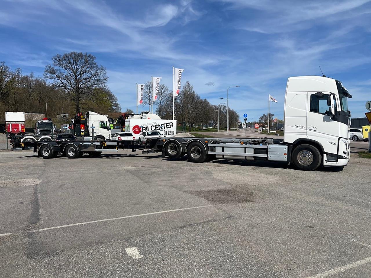 Volvo FH13 540 6x2 L&ouml;sflaksbil inkl jigg, Euro 6 2023 - &Ouml;vrigt