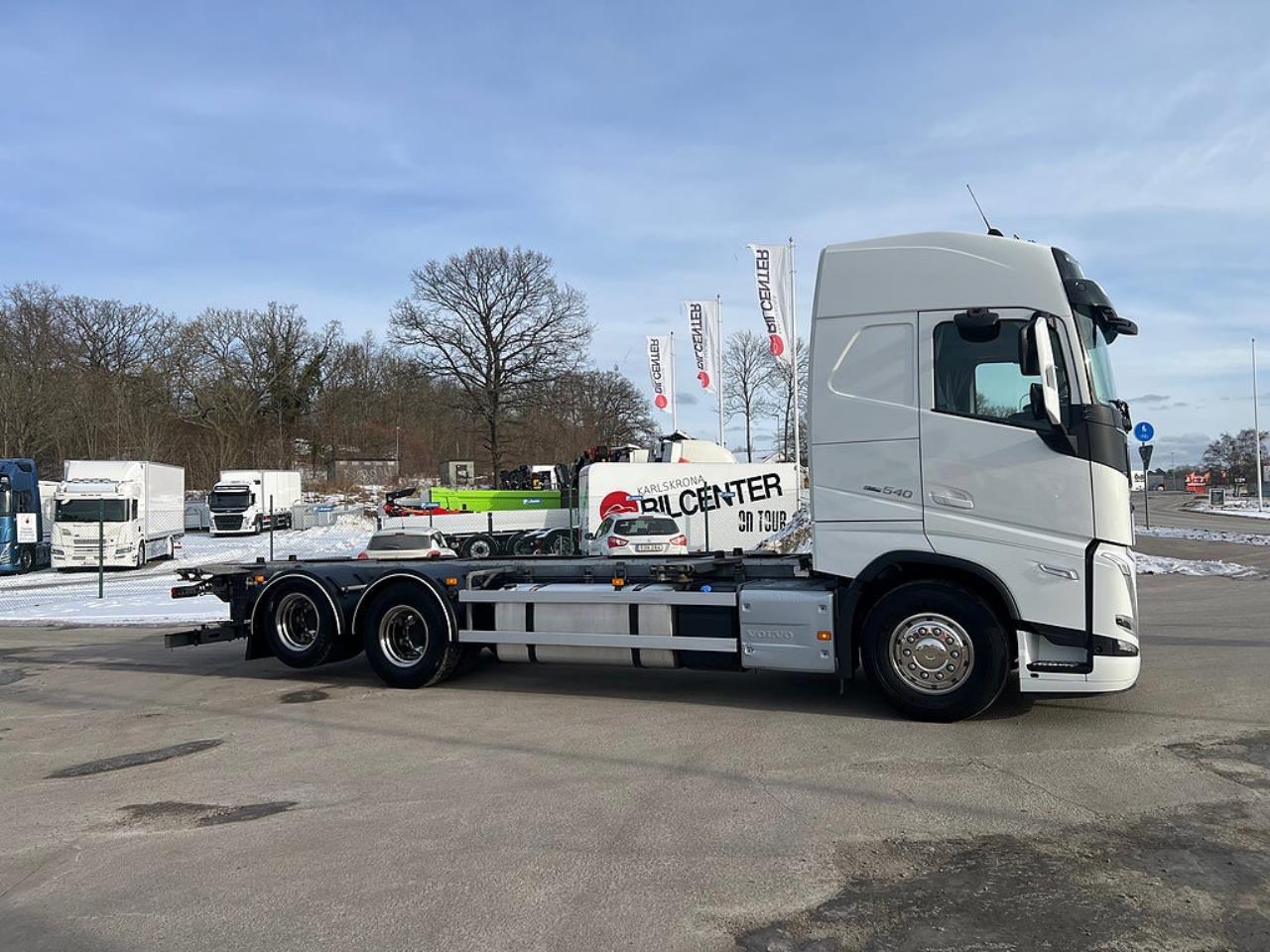Volvo FH13 540 6x2 L&ouml;sflaksbil inkl jigg, Euro 6 2023 - &Ouml;vrigt
