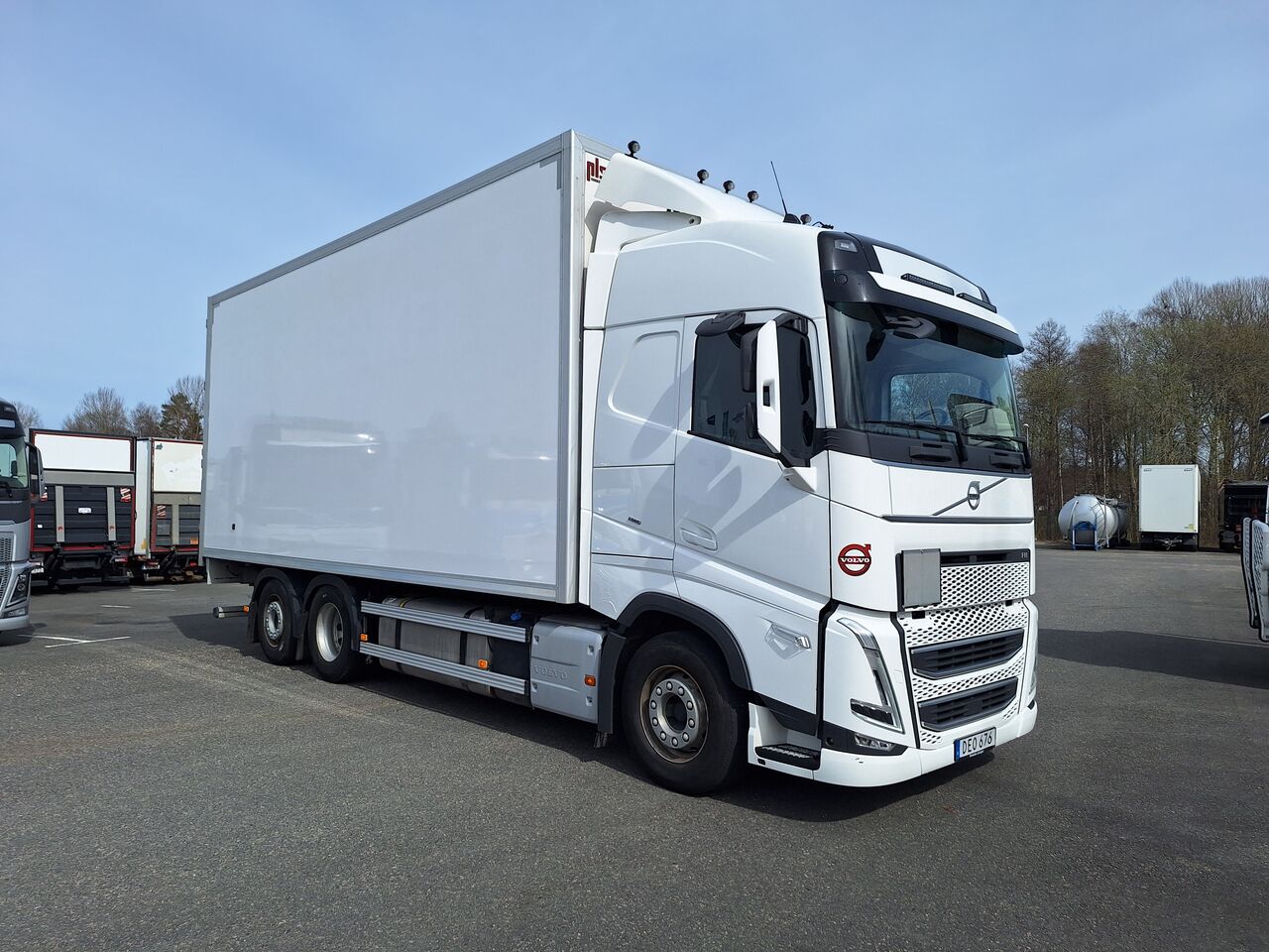 Volvo FH 6x2 Sk&aring;p 2023 - Sk&aring;p