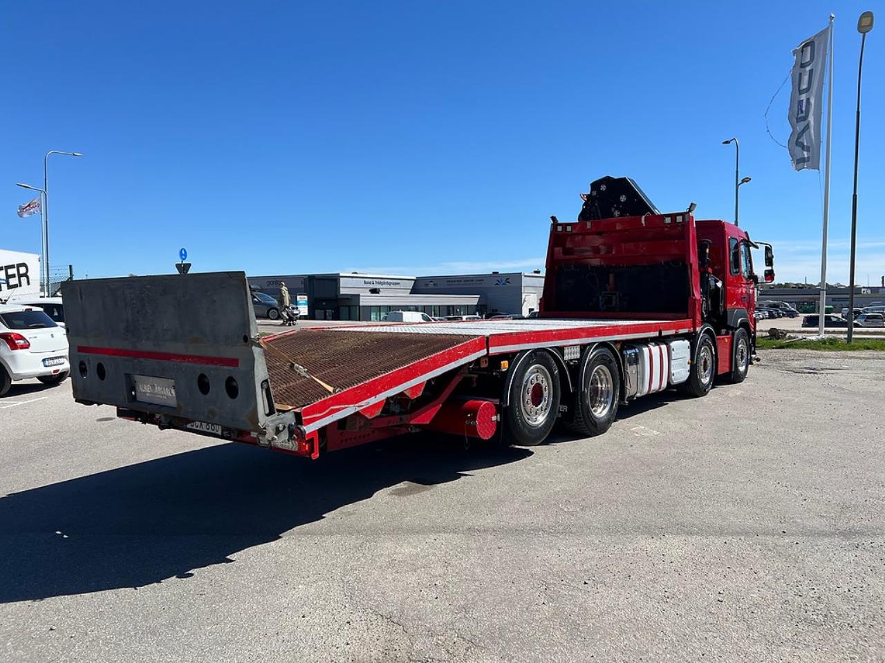 Volvo FM13 460 8x2*6 Maskinbil med stor kran, Euro 6 2017 - Kran