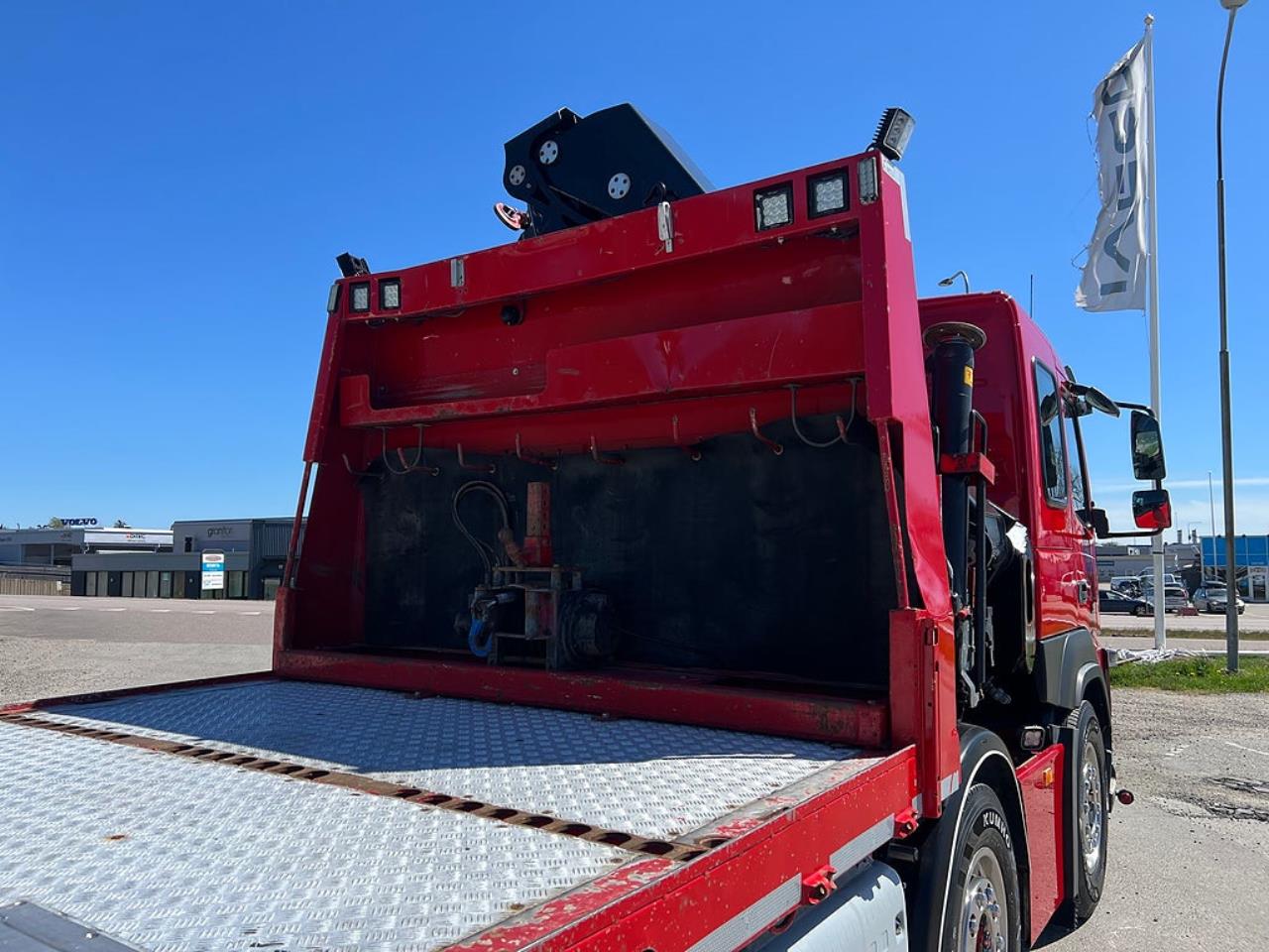 Volvo FM13 460 8x2*6 Maskinbil med stor kran, Euro 6 2017 - Kran
