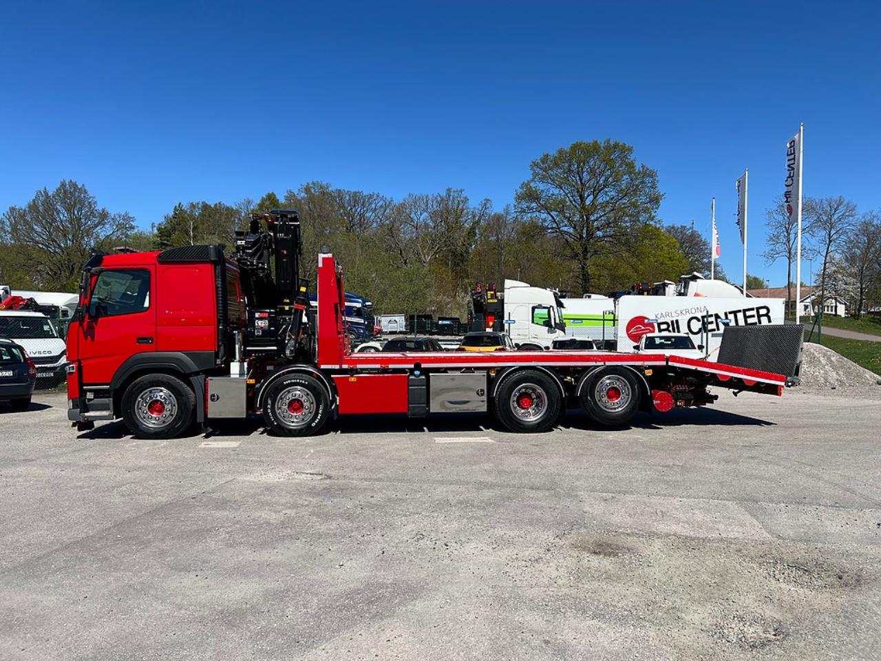 Volvo FM13 460 8x2*6 Maskinbil med stor kran, Euro 6 2017 - Kran