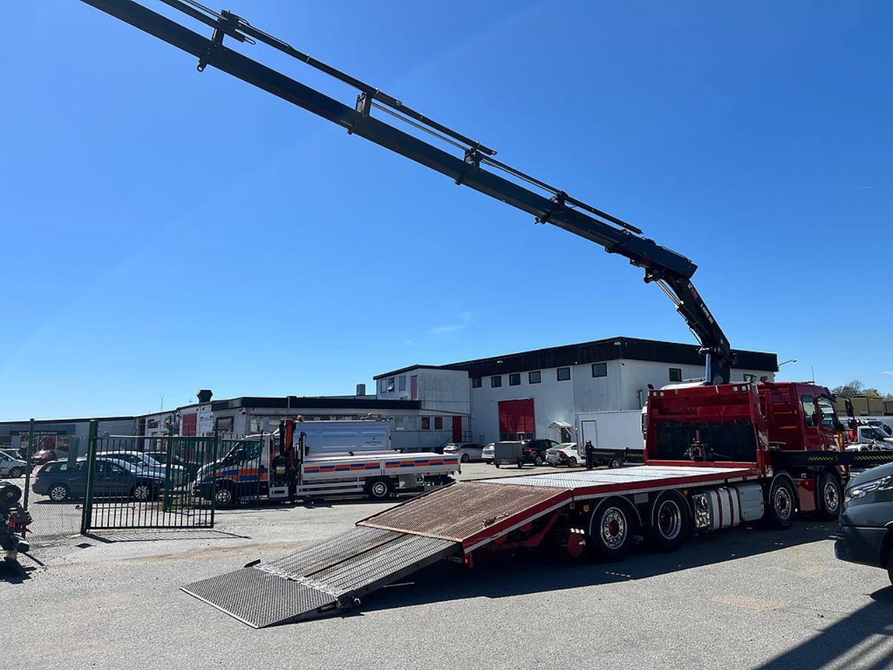 Volvo FM13 460 8x2*6 Maskinbil med stor kran, Euro 6 2017 - Kran