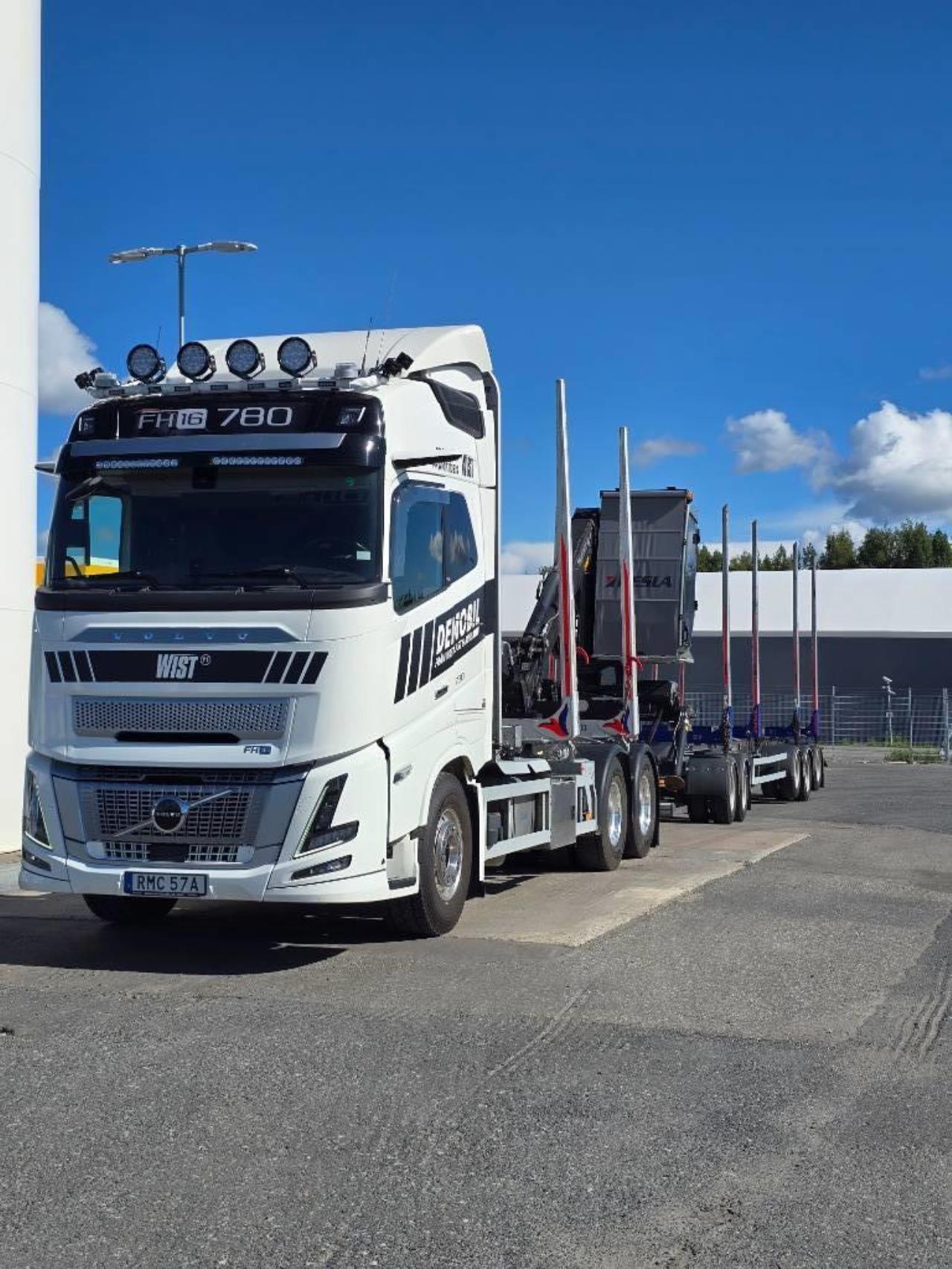 Volvo FH16 780 6x4 Aero 2024 - Timmer