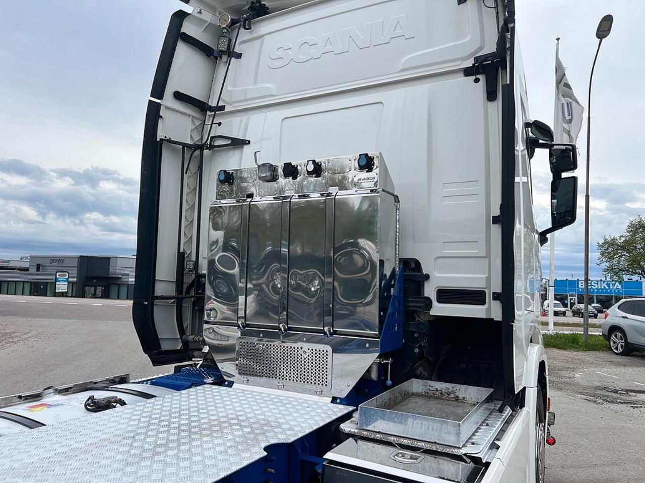 Scania R590 V8 6x2 Dragbil Hydraulik 2023 - Dragbil