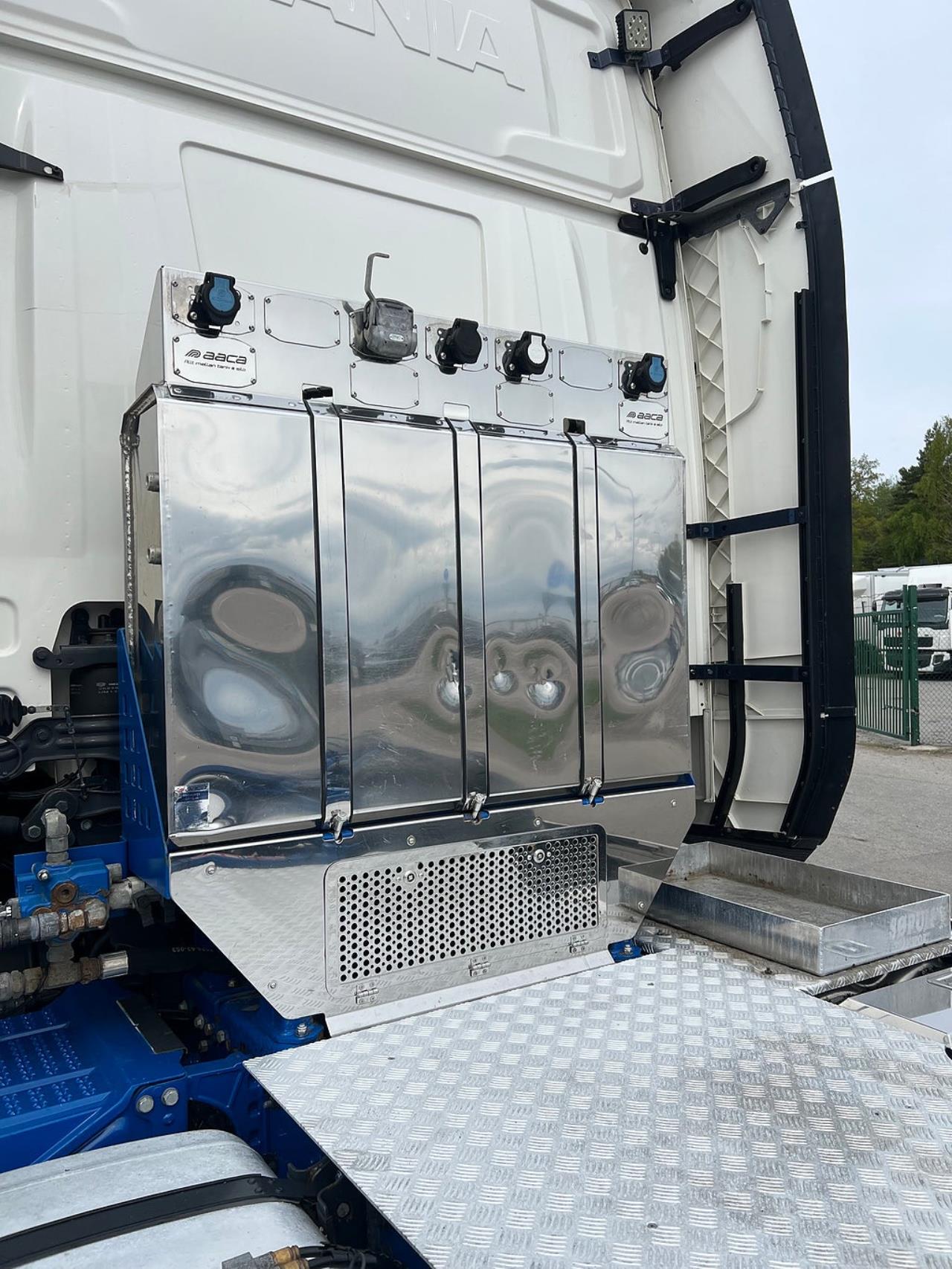 Scania R590 V8 6x2 Dragbil Hydraulik 2023 - Dragbil