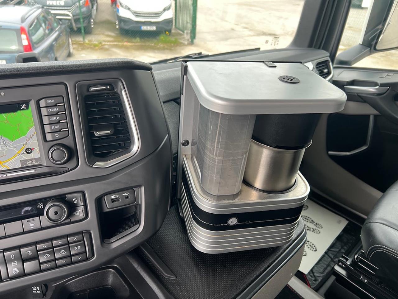 Scania R590 V8 6x2 Dragbil Hydraulik 2023 - Dragbil