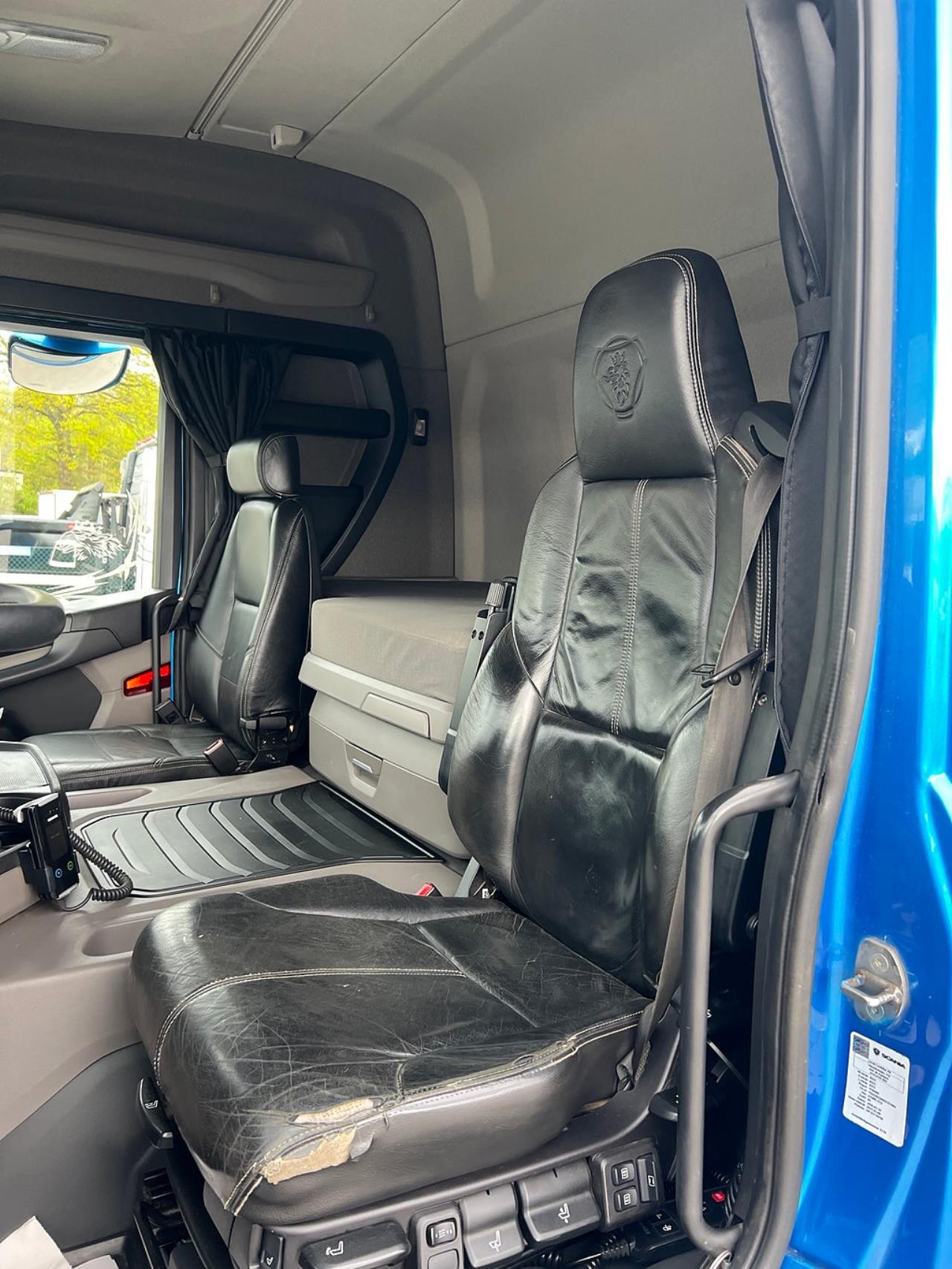 Scania G450 6x2*4 Lastv&auml;xlare, Kranflak Anpassad, Euro 6 2019 - Kran