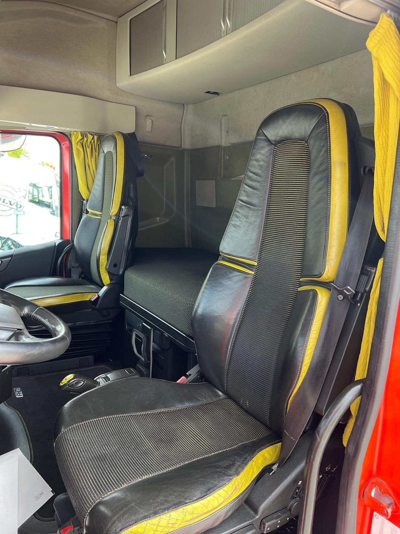 Volvo FH16 750 6x2*4 Kranbil / Br&auml;dg&aring;rdsbil, Euro 6 2015 - Kran