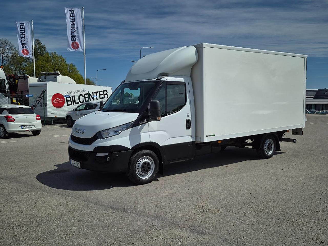Iveco Daily 35S17 Hi-Matic JPGS Sk&aring;p & bakgavellyft 2016 - &Ouml;vrigt