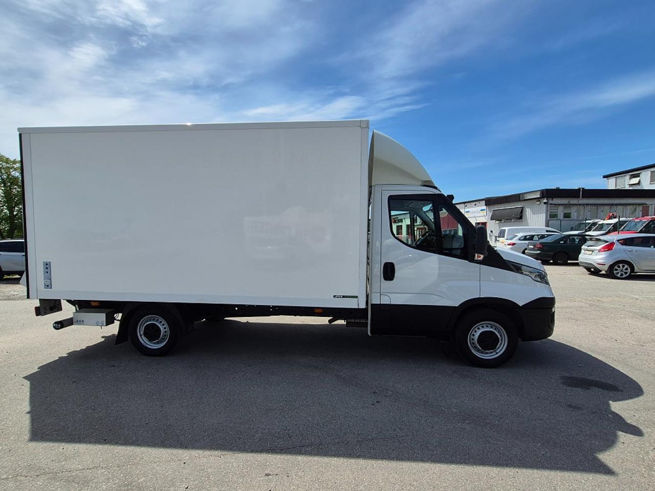 Iveco Daily 35S17 Hi-Matic JPGS Sk&aring;p & bakgavellyft 2016 - &Ouml;vrigt