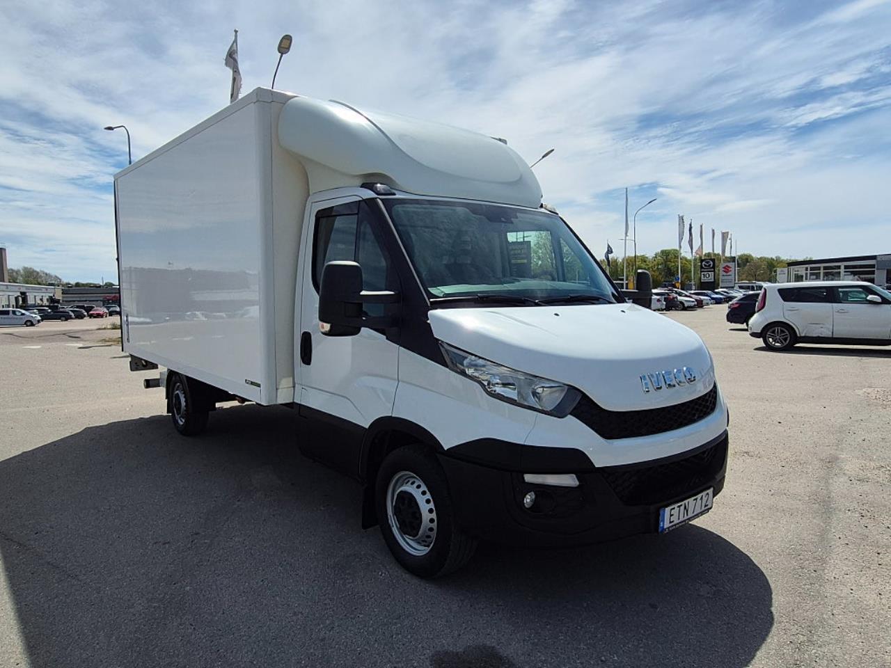 Iveco Daily 35S17 Hi-Matic JPGS Sk&aring;p & bakgavellyft 2016 - &Ouml;vrigt