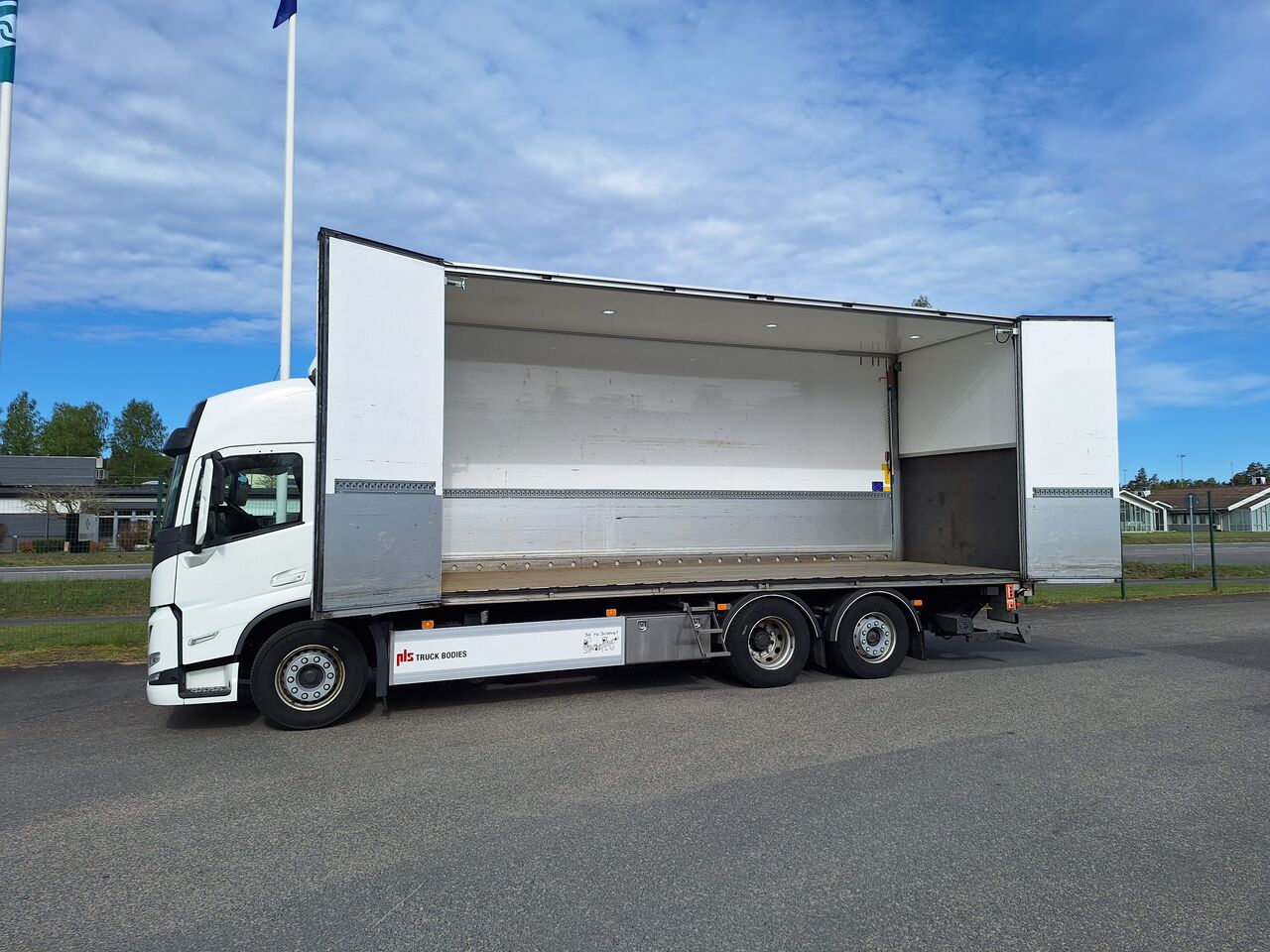 Volvo FM 6x2 Sk&aring;p 2021 - Sk&aring;p