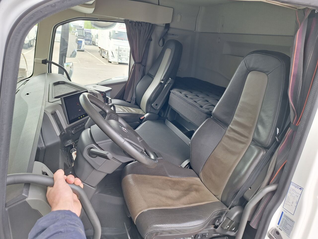 Volvo FM 6x2 Sk&aring;p 2021 - Sk&aring;p