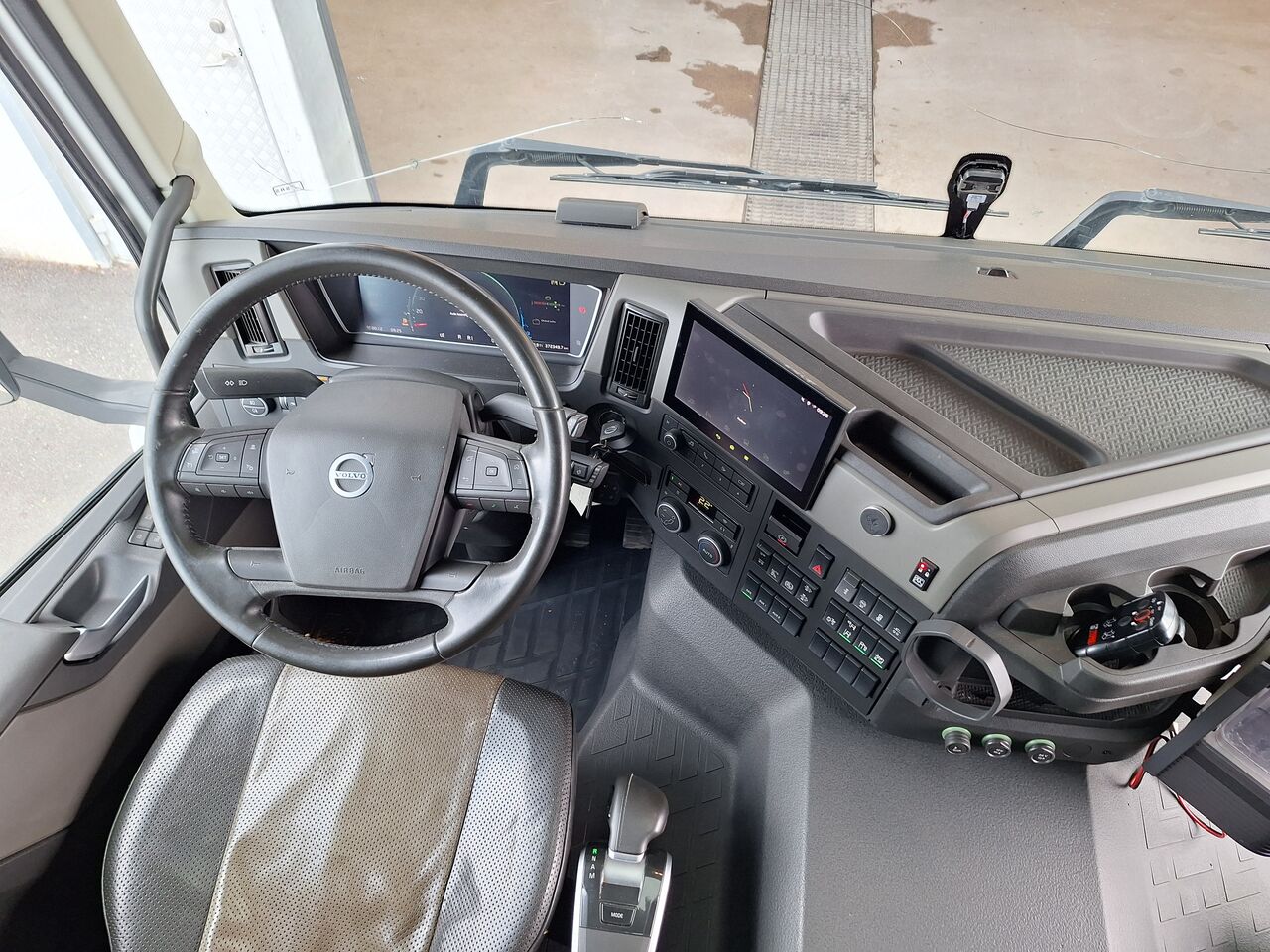 Volvo FM 6x2 Sk&aring;p 2021 - Sk&aring;p