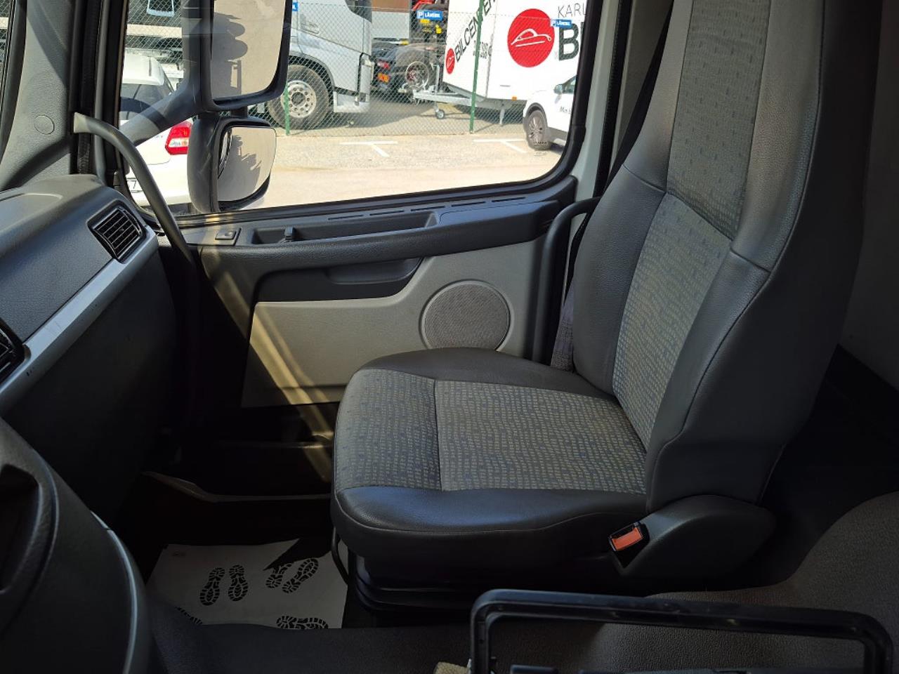 Volvo FM9 6x2 Kranv&auml;xlare 2006 - Kran