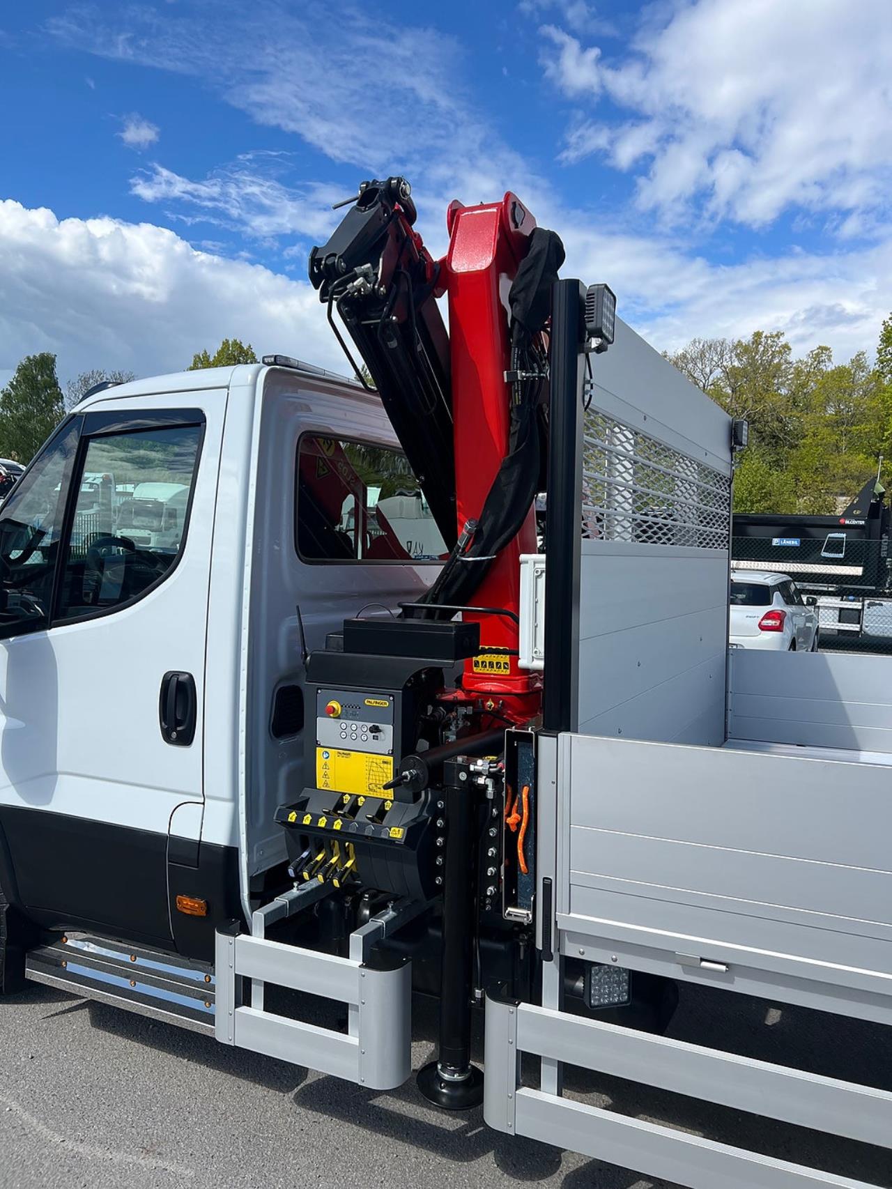Iveco Daily 72C18 A8 Kranbil Palfinger Kran Fullutrustad 2025 - &Ouml;vrigt