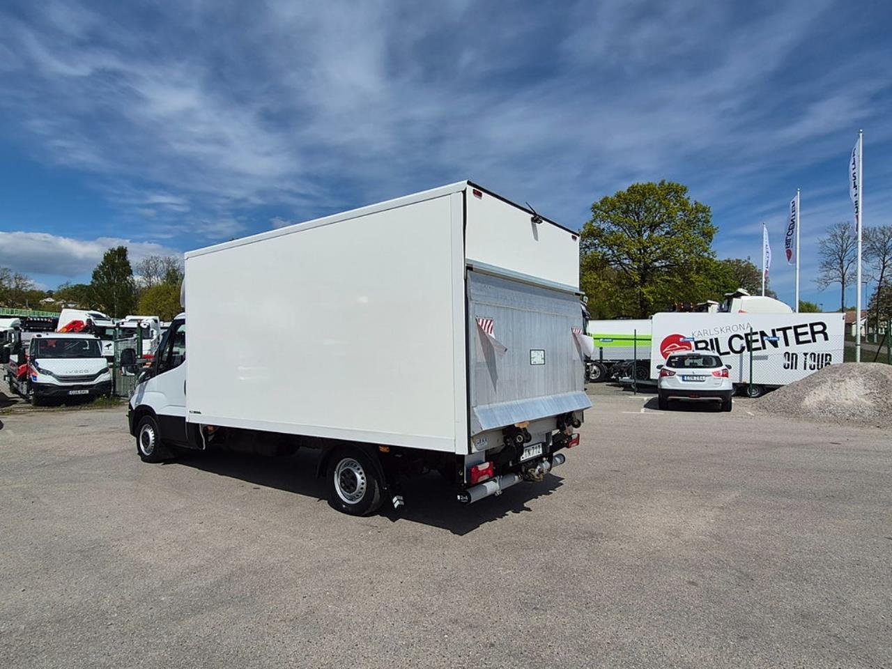 Iveco Daily 35S17 Hi-Matic Sk&aring;p & bakgavellyft 2016 - &Ouml;vrigt