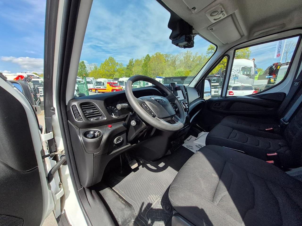 Iveco Daily 35S17 Hi-Matic Sk&aring;p & bakgavellyft 2016 - &Ouml;vrigt